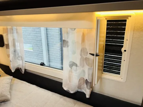 Kabe Royal 560 GLE B2 - KS Foto: 20