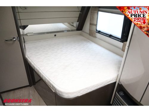 Hobby 560 CFE Premium Mover Awning French bed Central kitchen Dinette LMV photo: 11