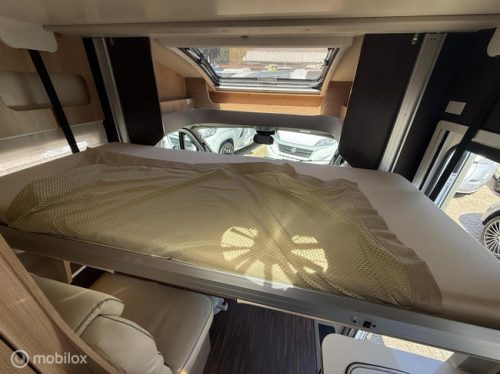 Mc Louis MC4 231 Transverse bed + Pull-down bed / Euro6! photo: 10