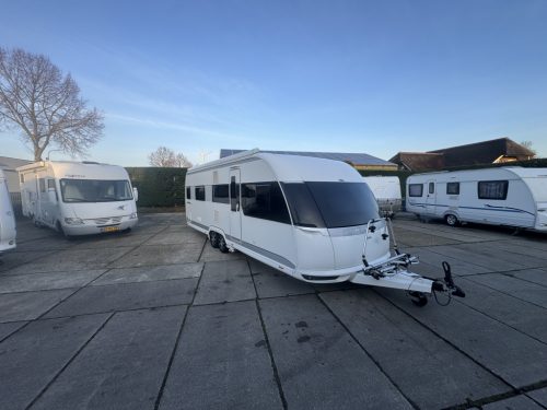 HOBBY 660 WFU premium mover awning