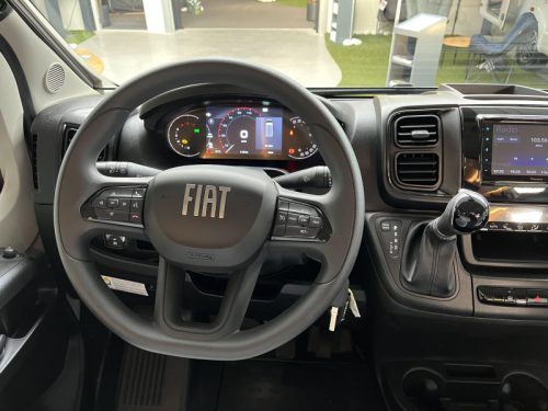 Weinsberg CaraBus 630 ME [FIRE] GRATIS AUTOMAAT Foto: 18