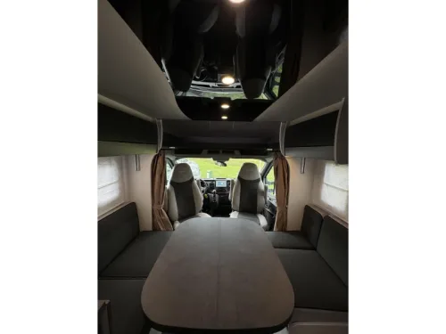 Chausson Titanium Ultimate 788 Automatik 170 PS Foto: 9