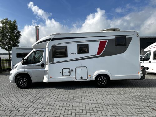 B&uuml;rstner Lyseo 700 T Queensbed/2017/Euro6/6.9M Foto: 17