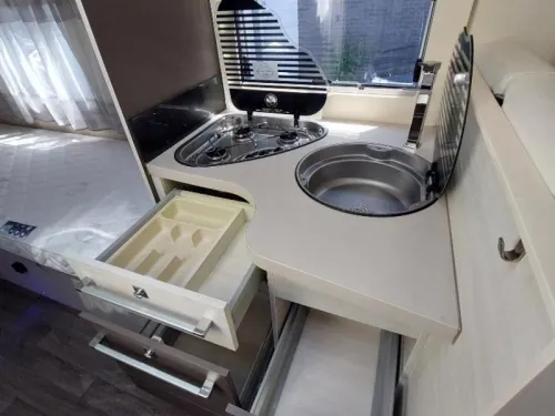 Chausson Welcome 737 photo: 10