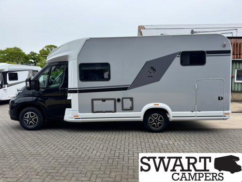 Knaus L!VE WAVE 650 MEG Black Selection photo: 6