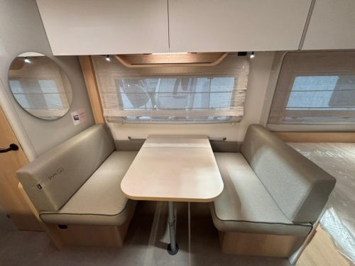 LMC Style 490 K Modell 2027 Etagenbett Foto: 13