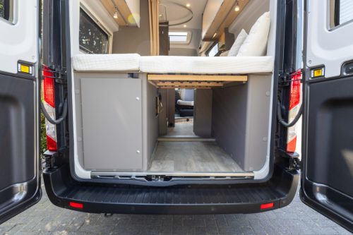 LMC Innovan photo: 18
