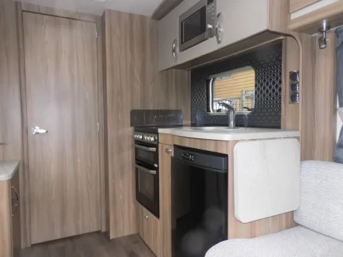Sprite Cruzer 520 SR Mover, Air conditioning, Awning, photo: 8
