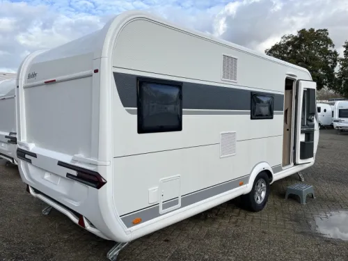 Hobby De Luxe 545 KMF sfeer-3bed-c6e-vloerv-etc Foto: 1