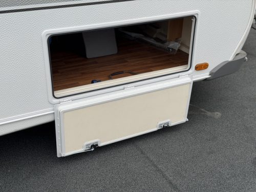 Knaus Sudwind 460 QU Foto: 8