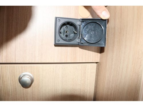 Fiat Ducato Sun Living Lido M 45 SP bom vol opties! 6 Slaapplaatsen! cabineairco + airco in het leefgedeelte , Hefbed, navi, achteruitrijcamera foto: 17