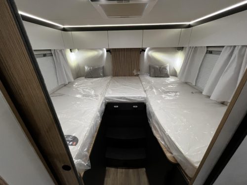 Pilote P 690 GJ Motorhome, 2026! photo: 12