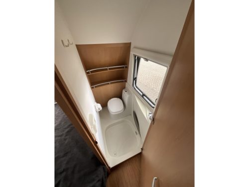 Knaus Sudwind 550 FSB-FSK-BUNK BED-MOVER photo: 14