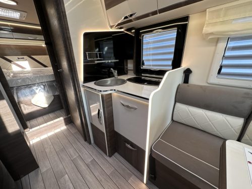 McLouis Nevis 881 NIEUW Queensbed 140pk  foto: 8