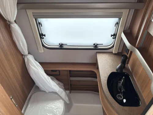 Eriba Touring 550 Legend Ventura Silver photo: 6