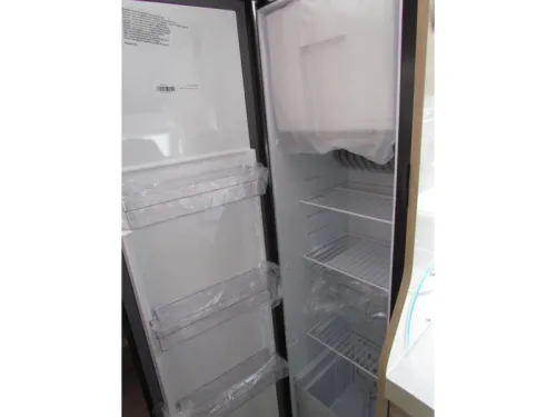 Eura Mobil Profila RS 695 EB L/H-Bett, Automatik Foto: 6