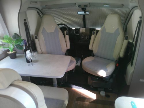 Etrusco T 5900 FB for Sale after rental period photo: 3