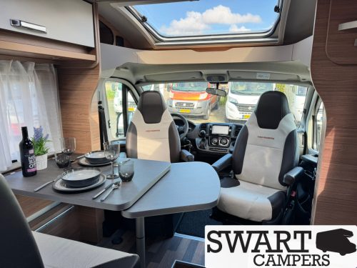 Weinsberg CaraCompact 600 MF Edition [pepper] photo: 11
