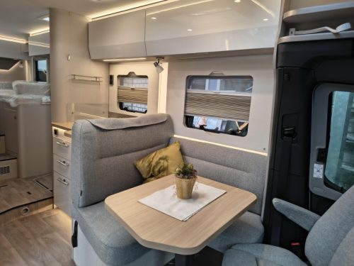 Hymer Tramp S 680 -- 5 Gurte -- Foto: 3