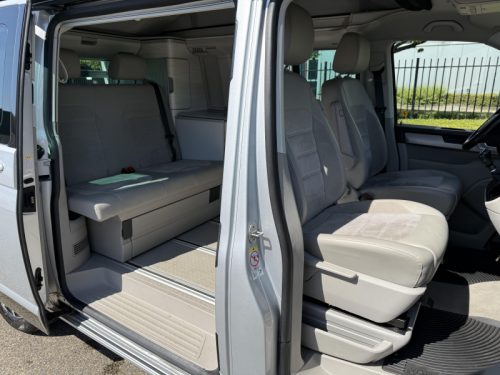 Volkswagen T6 California Ocean 2017 150HP 94,000KM photo: 6