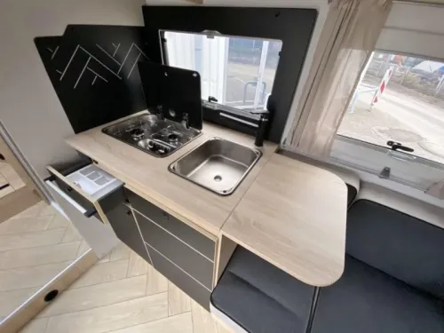 Chausson 777 Premium Etappe Line 8 speed auto. photo: 9