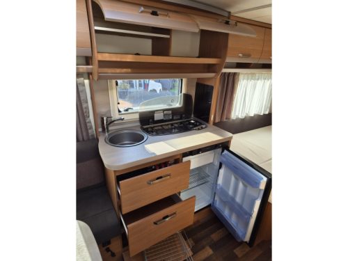 Knaus Sport 450 FU photo: 10