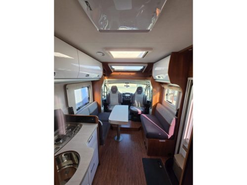 Laika Kosmo Emblema 509 LE Full options + leveling system photo: 16