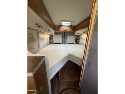 Knaus VANTourer 600 L Original NL Motorhome NAP photo: 9