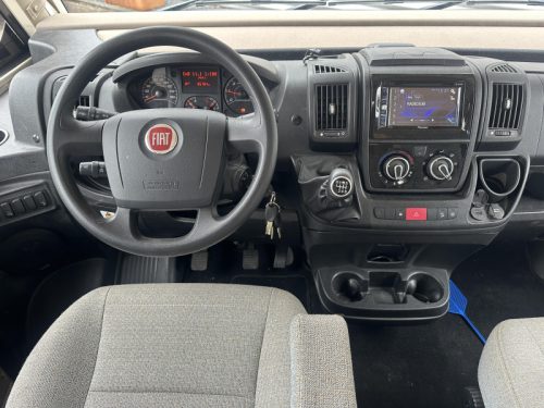 Autocaravana Hymer B698 Cama de matrimonio Asientos en L 150CV TV foto: 21