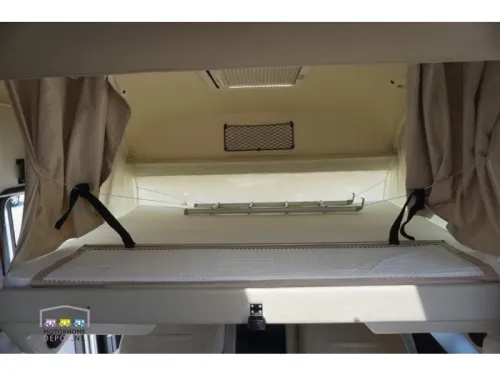 Rapido 855 F Premium Edition Automatik Foto: 17
