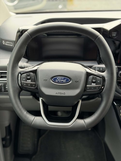 Ford Nugget photo: 23
