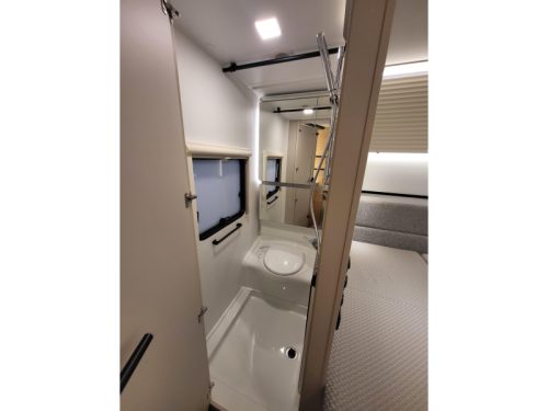 Adria Adora 522 UP neueste Ausf&uuml;hrung Foto: 14