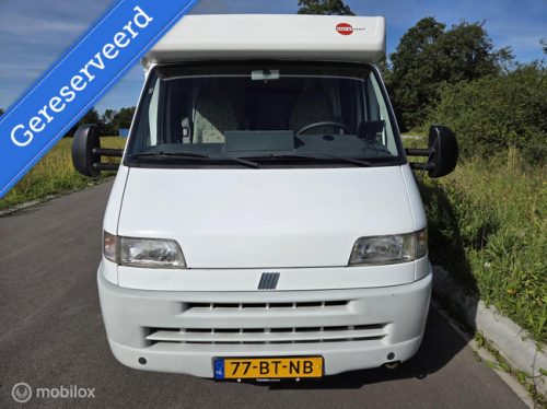 B&uuml;rstner T600 Perfilada 2000 ☆TV, Cruise, cama fija☆ foto: 7