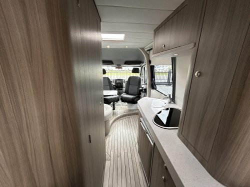 Volkswagen Crafter Single-beds/very-unique photo: 8
