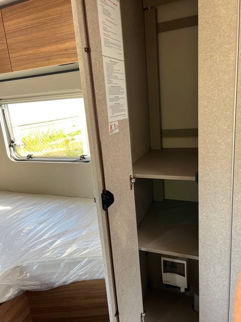 ERIBA /HYMER NOVALINE 442 Foto: 25