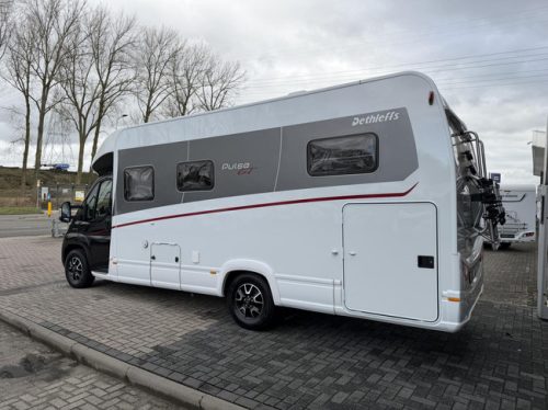 Dethleffs Pulse Classic GT T7051 EB 150HP Single Beds Pop-top roof 2X Air Conditioning Awning Lift-Bike Rack photo: 6