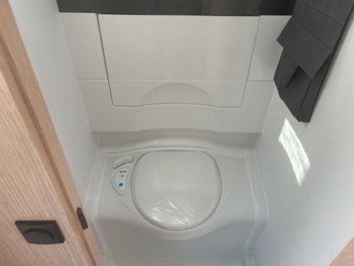 Adria Aviva 400 PS LAST 2026 - photo: 7