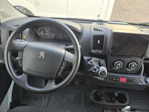Peugeot Boxer photo: 5