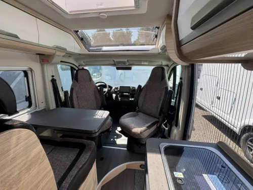 Knaus BoxLife Pro 600 Super Deal full options photo : 2