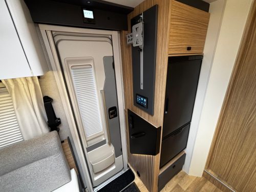 Pilote G 740 FGJ Motorhome, Face to Face 2027 photo: 6
