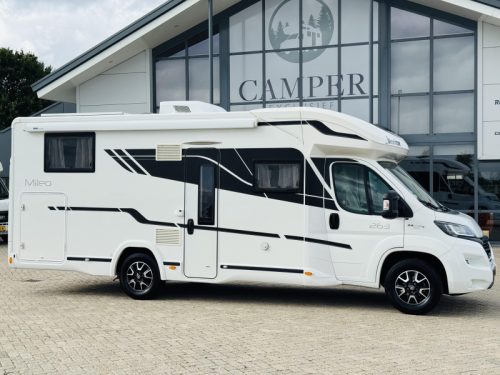 Benimar Mileo 263 2x Airco 5 Gordelplaatsen  foto: 4