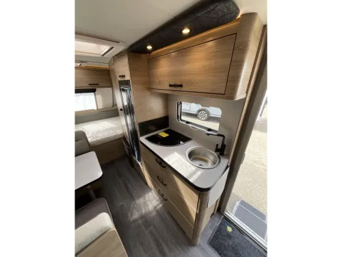 Weinsberg CaraOne Edition HOT 480 QDK STAPELBED-ACTIE MODEL Foto: 6
