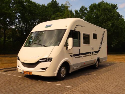 Mc Louis Nevis 875 Foto: 1