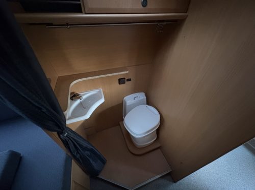 P&ouml;ssl TJL Mobile Festbett, Markise, R&uuml;ckfahrkamera Foto: 14