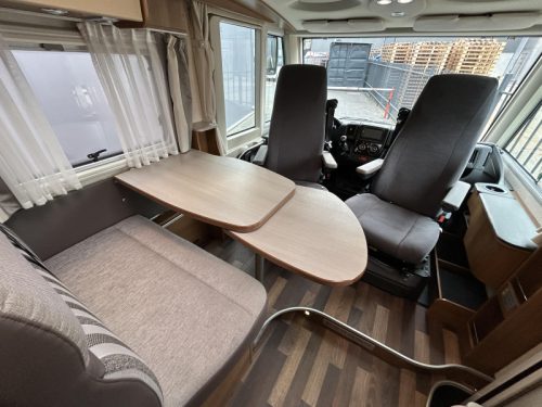 Knaus Van I 600 ME Pop-top roof, Solar, Satellite dish  photo: 23