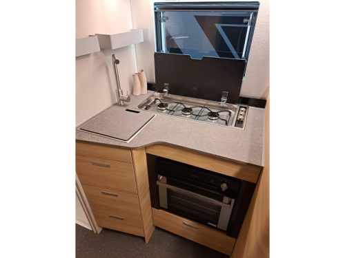 Adria Matrix Select 670 SL Automaat 2027 Foto: 8