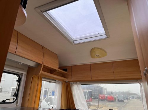 HOME-CAR Racer 45 Spirit | French bed | Dinette | Front bike rack | Heater | Refrigerator | Toilet and sink photo: 21