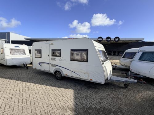 B&uuml;rstner Averso 460 TL Einzelbetten, Mover Markise Foto: 1