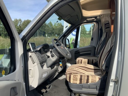Chausson Welcome 72 2.3 MultiJet 130 PK Teilintegriert, Motor-Klimaanlage, Queensize-Bett, autom. Satellitensch&uuml;ssel, / LCD-Bildschirm, Bj. 2010 &ldquo; Ihr Wohnmobil-Verkaufsvermittler Foto: 25