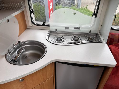 Knaus Sun Ti Renault Master 2.5 dCi | Motorhome | Cassette awning | Rear bike rack | Electric front windows | NAVIGATION | PANO | Automatic air conditioning photo: 8